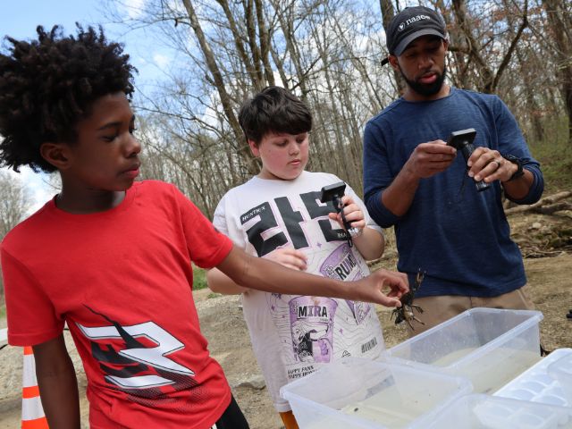 students in Huntsville AL take take part in a macroinveterbrate study of local waterways