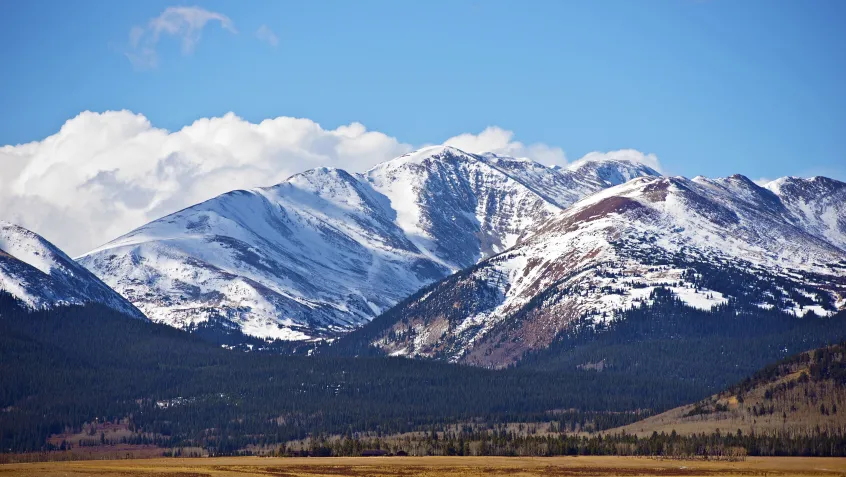Snowpack on mountains