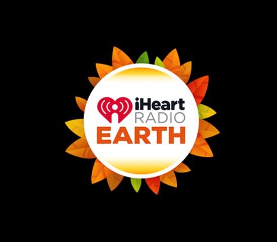 iHeart Radio Earth Logo