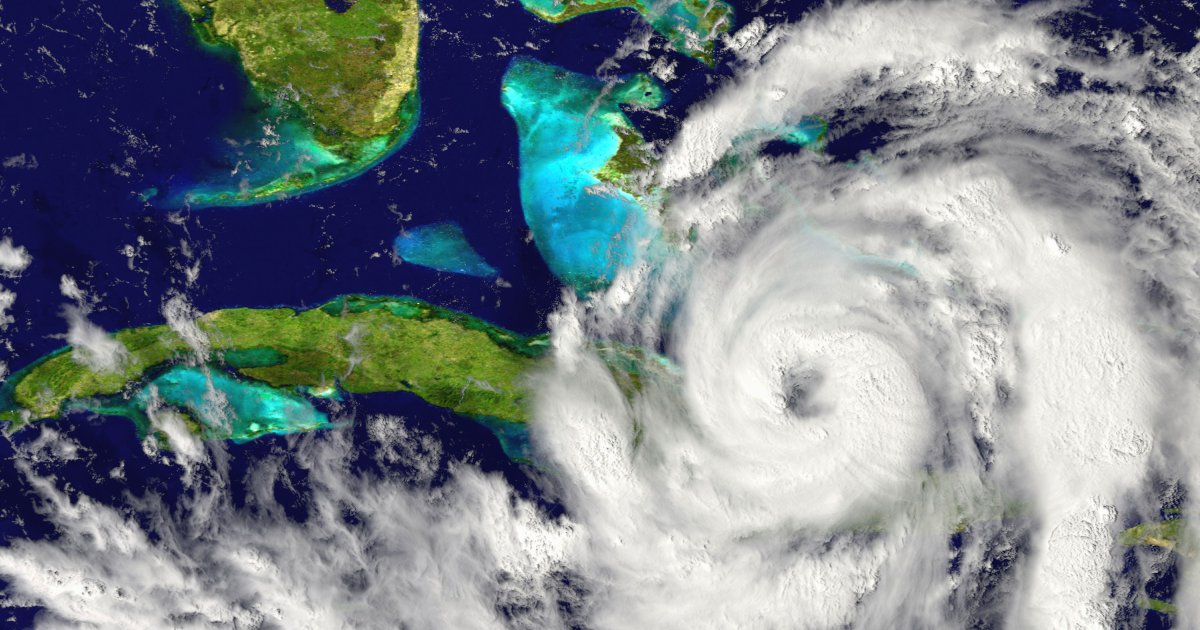 Hurricane approaching Florida coast/Terrain map
